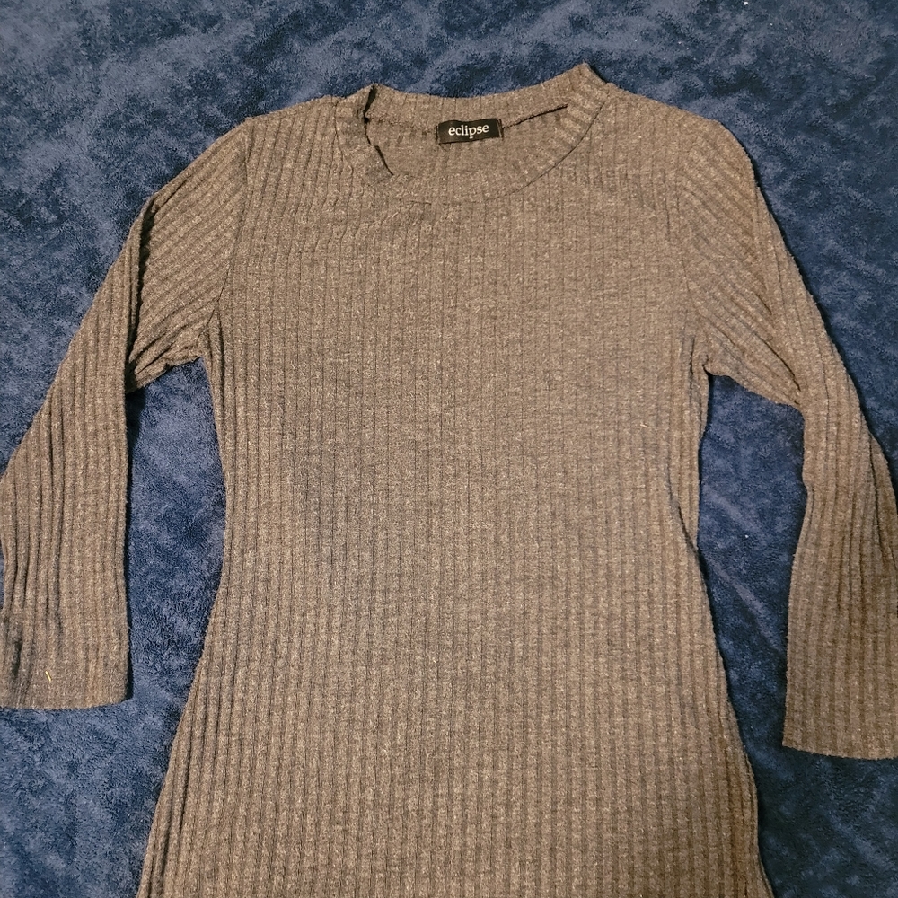 3/4 sleeve form fitting dress - Picture 8 of 8